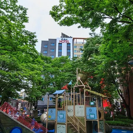 华美伦酒店