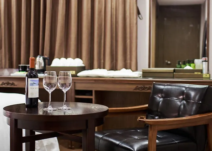 Harmony Hotel 2*