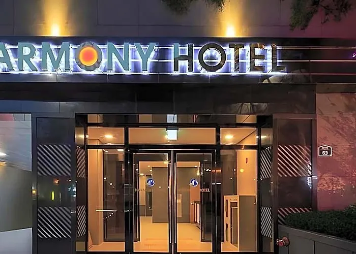 Harmony Hotel 2*